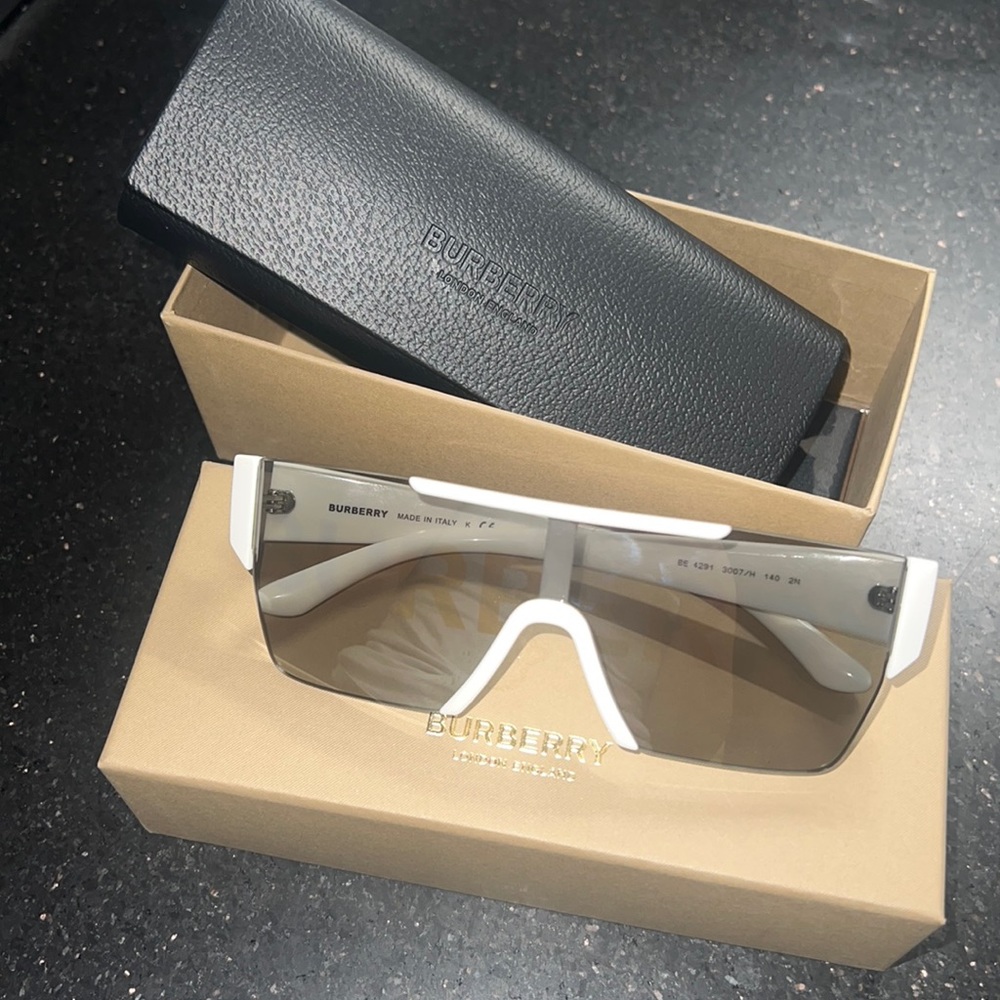 Authentic Burberry sunglasses